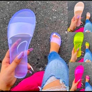Jelly sandals pink